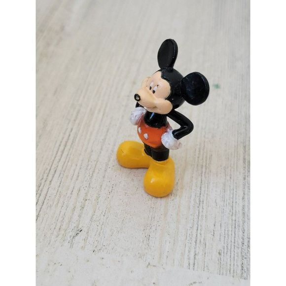 Mickey Mouse miniature Figure Disney Pixar toy - Picture 2 of 4